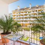 Molo 44 Puerto Banus