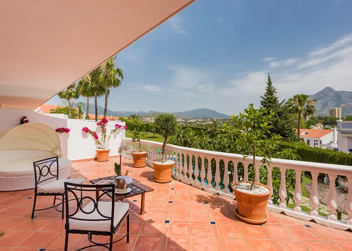 Molo 44 Puerto Banus 4* Marbella