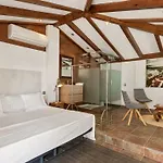 Molo 44 Puerto Banus