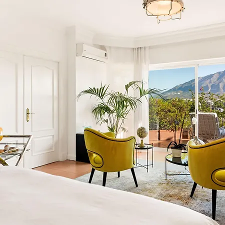 Pensión Molo 44 Puerto Banús 4*