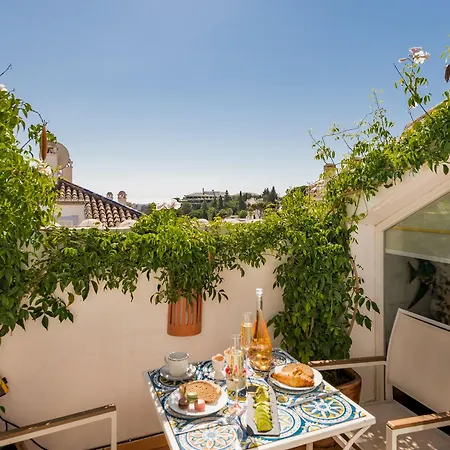 Pensión Molo 44 Puerto Banús Marbella
