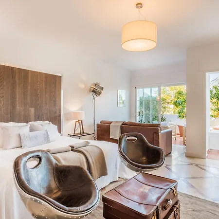 Molo 44 Puerto Banus 4* Marbellac