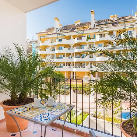 Molo 44 Puerto Banus