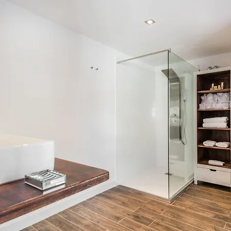 Molo 44 Puerto Banus Guest house Marbella