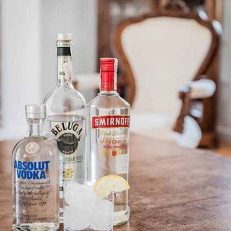 Molo 44 Puerto Banus 4* Marbellac