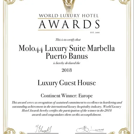 Pensión Molo 44 Puerto Banús Marbella