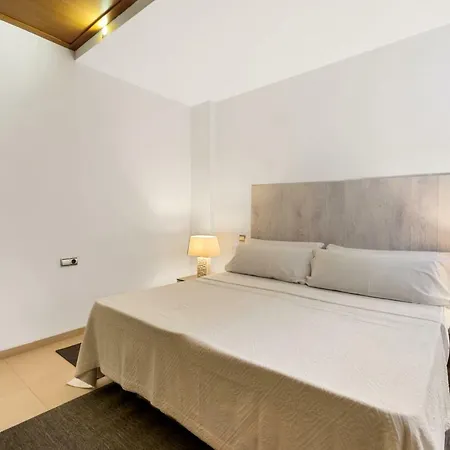 Molo 44 Puerto Banús Marbella