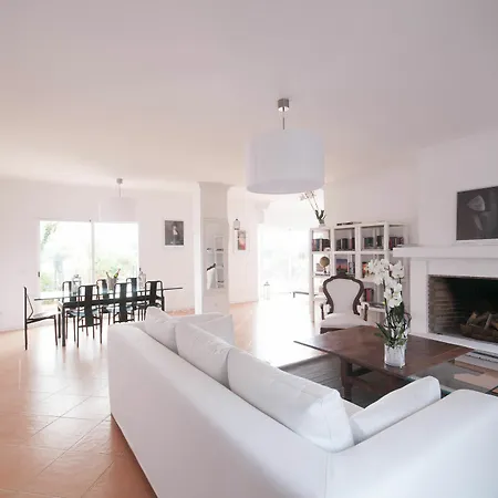 Pensión Molo 44 Puerto Banús
