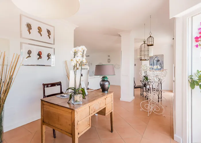 Molo 44 Puerto Banus Pensionat