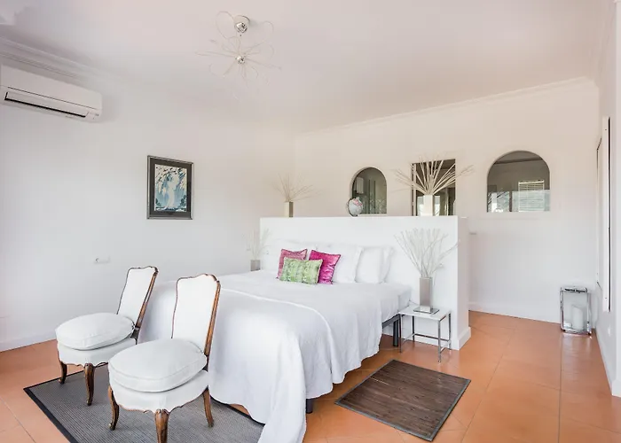 Konukevi Molo 44 Puerto Banus 4*
