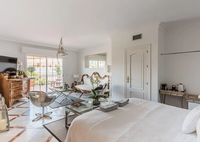 Molo 44 Puerto Banus 4* Marbella