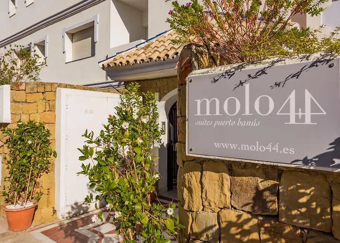 Molo 44 Puerto Banus