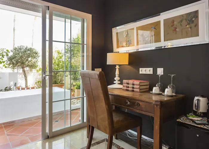 Pensionat Molo 44 Puerto Banus 4*
