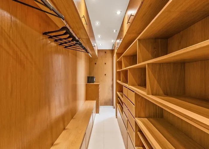 Molo 44 Puerto Banus 4* Marbella