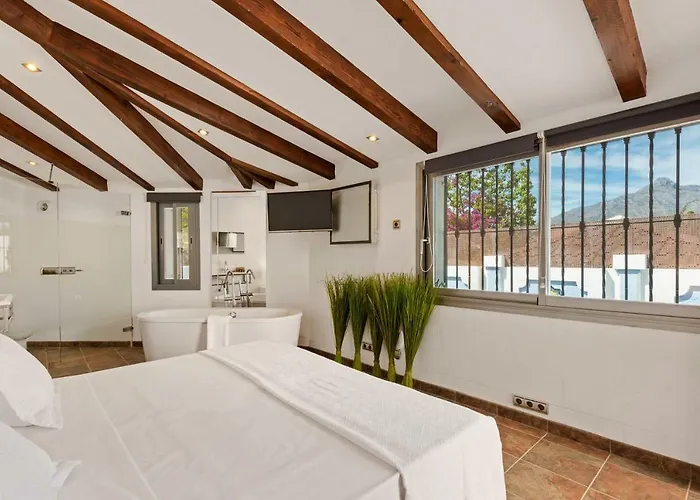 Molo 44 Puerto Banus Pensionat Marbella