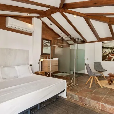 Molo 44 Puerto Banús